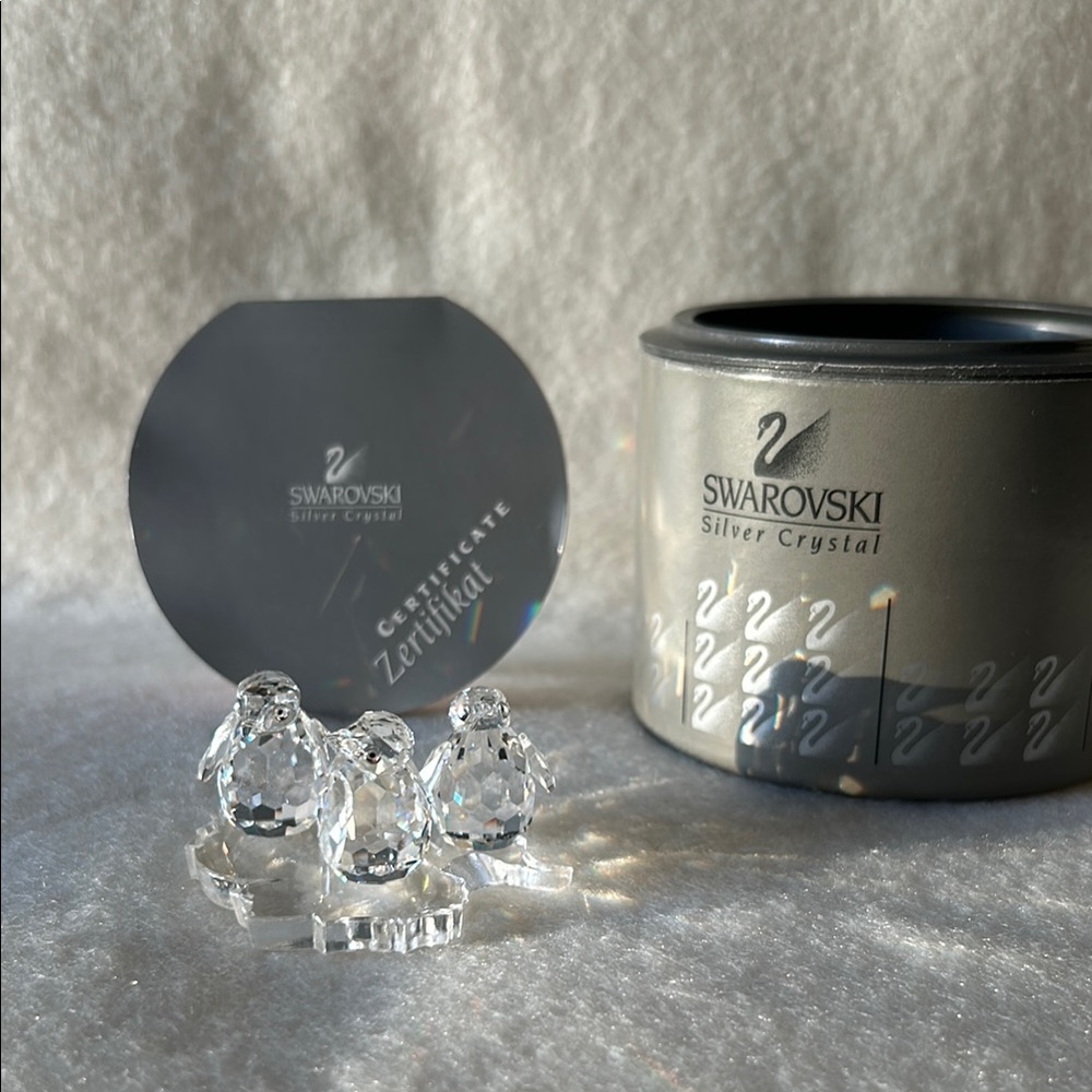 Vintage - Swarovski Crystal Penguin Trio - collectable